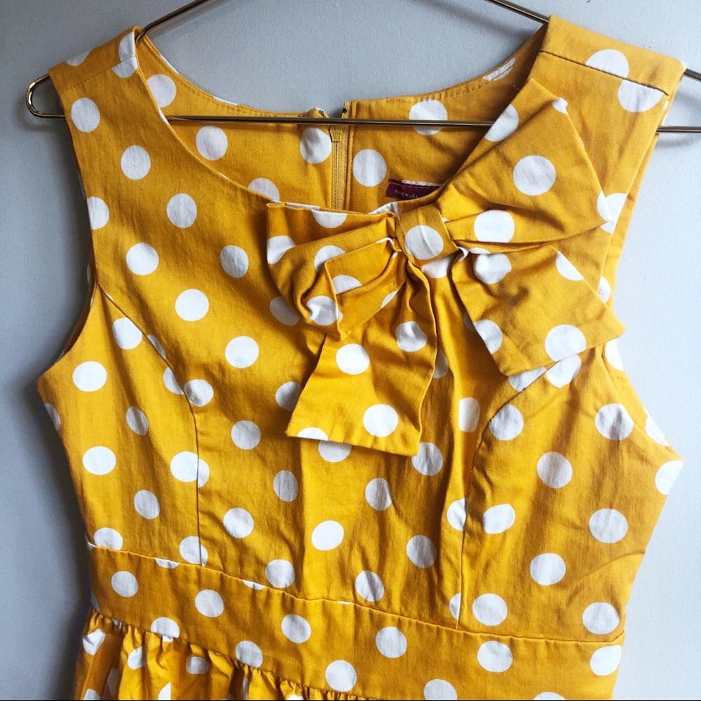 Ixia ModCloth yellow polka dot dress bow retro